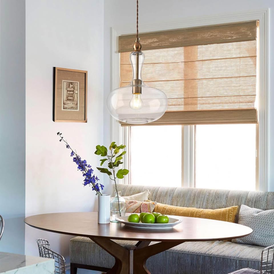 Elegant Clear Glass Pendant Light